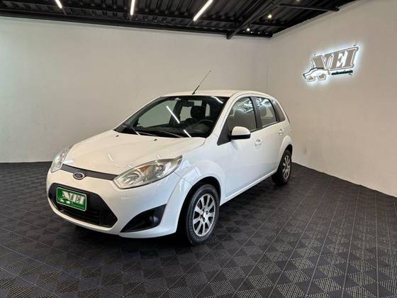 FORD FIESTA 1.6 MPI CLASS HATCH 8V FLEX 4P MANUAL